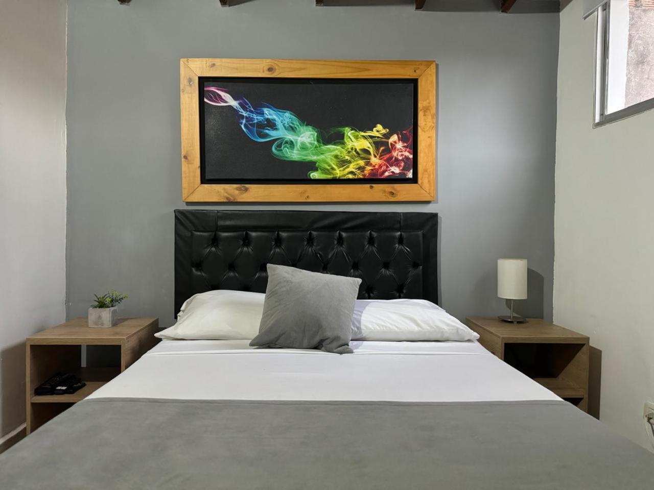 Gemas San Joaquin 1 Hotel Medellín Eksteriør billede