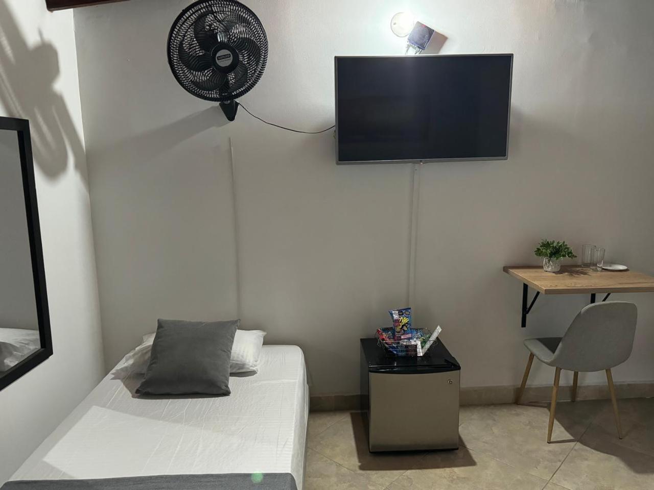 Gemas San Joaquin 1 Hotel Medellín Eksteriør billede